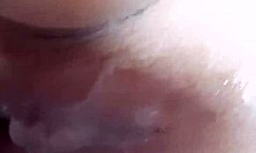 Edu και Aline Κοντινή Λήψη Διείσδυση με Εκσπερμάτωση σε Υγρή Πούτσα