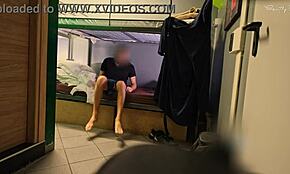 จับได้แฟลชอาบน้ำร้อนในหอพักผสม