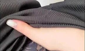 สาวสวยถึงจุดสุดยอดผ่านกางเกงใน อ๊า! - DepravedMinx