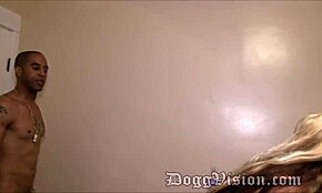 Само неки стојећи секс са врућим међурасним милфама и гилфама.