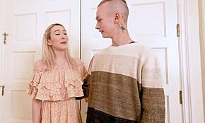 야, 계부, 나랑 아들 여친 둘 다 박아?