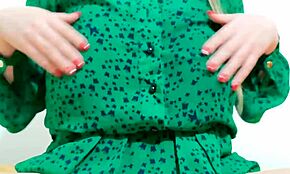 Ragazza Calda Si Spoglia Del Vestito Sexy Gemendo Forte. DepravedMinx Cavalca Fino All'Orgasm All'Aperto Con Tette Grandi Che Rimbalzano.