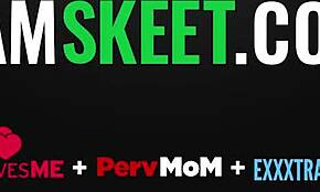 대화형-이모지 아름다운 틴 18+ 셀레나 러브 형제 정액 삼켜 7월 4일 🎉