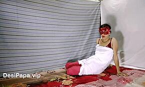 インド人のホーニーな奥さんが牧場でフェラして激しく犯される