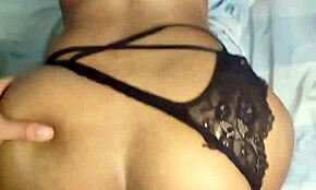 No tan duro por favor mi culo es estrecho y virgen no me rompa el ano