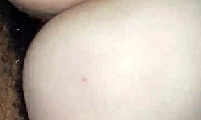 PAWG ia creampie BBC într-o călătorie POV interrasială dură