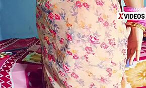 我猛操荡妇婆婆狗狗式，巨大肛门内射