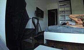 Fru bedrar med ung 18+ granne för intensivt sex