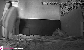 Mies, nappasin tämän pienen 18+ teinin piilotetulla kamalla, kiitos Vik Freedom!