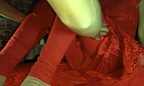 Makan pepek dengan gadis kampung India dalam klip buatan sendiri