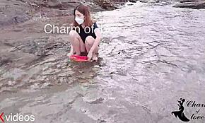 この18歳以上の若いモデルの撮影がカメラマンとの熱いセッションに変わるの知ってる？