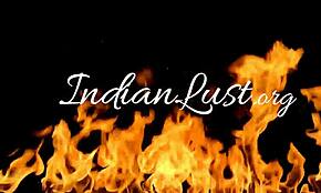 Horká Shweta Bhabhi mluví špinavě při jebání s devarem