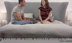 Hey, erotisk nymfo strækker fisse og mister jomfrudom 😏