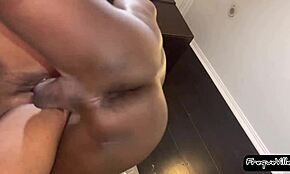 kanos fekete diákok seggnyalással és baszással az órák után 😈