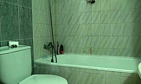 Stiefmutters Muschi macht mich wild, ich komme so schnell!