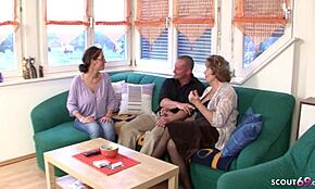 Hei, Paniko Poika Step-isoäitiä Ja Saatiin Kiinni?