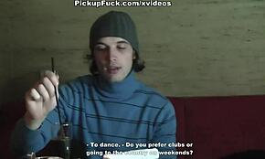 Prachtige Jonge 18+ Meid Opgepikt Voor Buiten Porn!