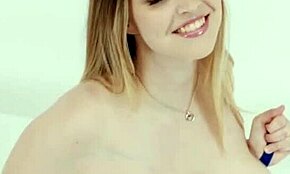 随便选角度和Codey Steele以及Codi Vore