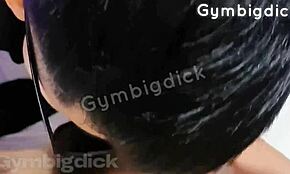 गे एशियन कपल डॉगीस्टाइल में जोर से चोदता है