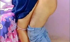 Salimos de clases y mi profe me quita la virginidad... ya porfavor profe, dueleee!