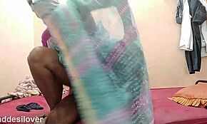 Ragazzo Curioso Del Vicino Si Fa La Milf Pakistana Accanto