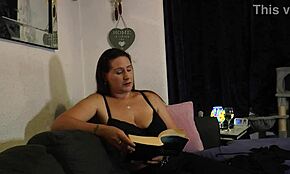 Macocha Drażni Swojego Niegrzecznego Chłopca w POV