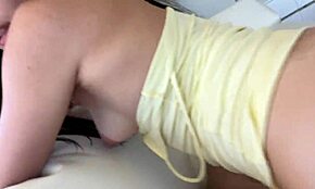 J'ai fait durer la parfaite ado 18+ belle-sœur pendant les jeux de chevauchée