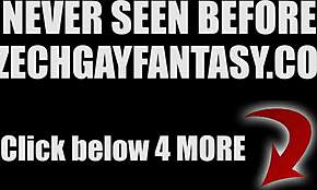 פנטזיה גאה צ'כית עם אגרוף בכל חור במסיבה פרועה במועדון לילה