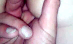 Jeg elsker den monster pik i min fisse som amatør