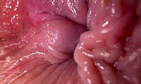 Prstím si prdel zblízka, mluvím špinavě, ups, anální orgasmus přišel!