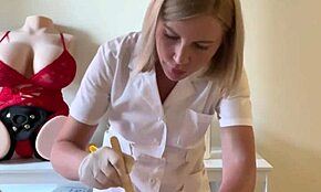 클라이언트 자지 제모 후 그가 병원 유니폼 어시스턴트 박아버려