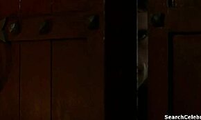 Eva Green Camelot S01 2011'de, Çok Seksi Esmer Sahne