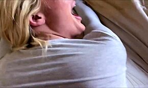 Adik tiri Inggris Sophia Isabella belajar tabu Amerika dengan Alex Adams