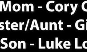 γεια, τέλειες θετές μαμάδες σαν τη Gigi Dior και τη Cory Chase πάντα πηγαίνουν πρώτα στον κώλο