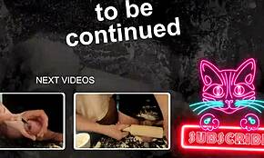 Сумасшедшая MILF готовит член в муке для извращенного кухонного дрочева