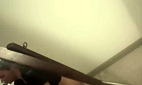 Influenserka Dominirana Monstruoznim Kurcem