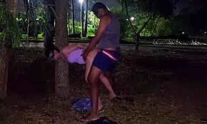 Άνθρωπε, επιθυμία τόσο δυνατή που γαμήσαμε αμέσως στο δημόσιο πάρκο;