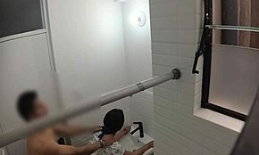 स्पैनिश टीचर को लवर के साथ बैंगिन करते हुए स्पाई, ओप्स!