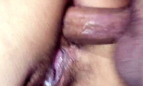 अरे, इस हॉट मिल्फ की टाइट गांड को हार्ड पाउंड होते देखना चाहते हो?