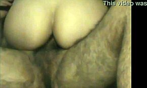 ฉันชอบโดนก้นโดนเย็ดแรงในเซสชั่นแตกก้นสุดป่า