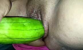 Amatőr pár keményen basz reggeli szexfelvételen