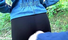 Hey, vil du kneppe i skoven mens ingen ser os?