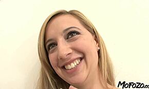 Domače zabave s lepo Venezuelanko, uživamo v sočnih trenutkih skupaj