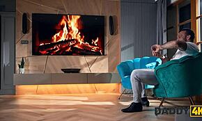 Hey, geile Teen 18+ betrügt Freund mit perfektem Körper im Schlafzimmer