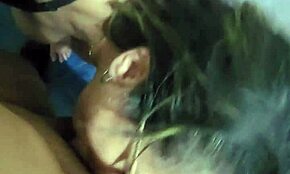 Kärv lärarinna suger mig för godkänt betyg