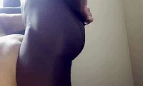 Stacxxxs hawaiianske engel knepper og spruter i vått bassengdusj