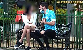 זונה לטינית נפלה בפח לוקחת זיין חזק בסצנה ביתית