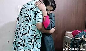 Intimidade Suave E Gentil Com Enteada Indiana De 18 Anos