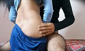 Пасторк туца моју очајну пићу у пуном ХД са епском причом