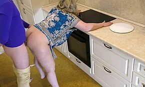 Mature Milf’s Ass Gripped Tight During Deep Penetration